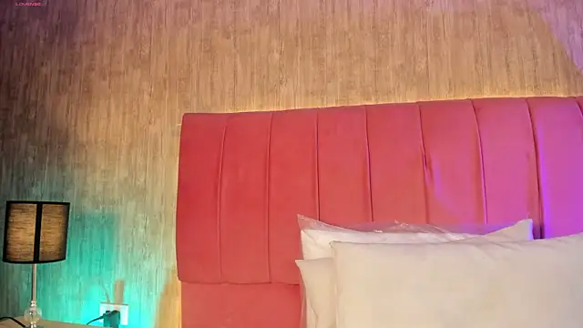 Kendra_kobein webcam