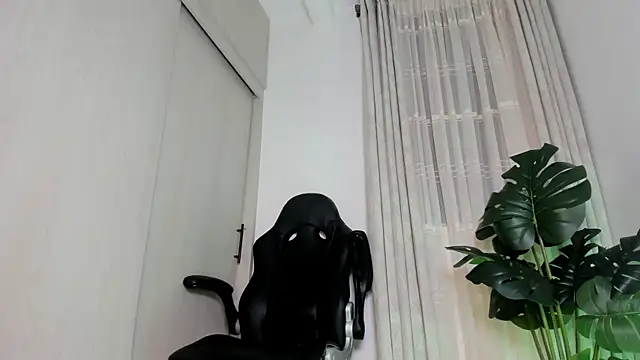 Biscuit_oliva webcam
