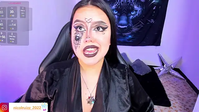 Nicolle_Ruizz webcam