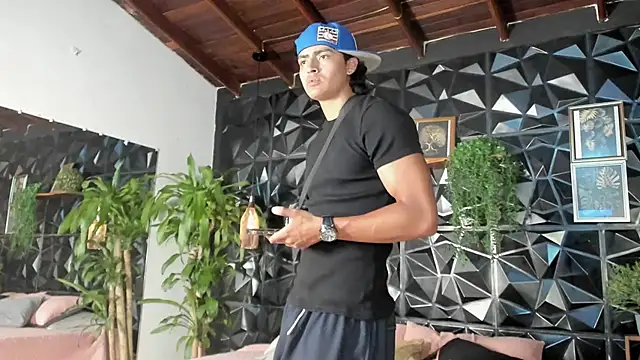 elliot_colton webcam
