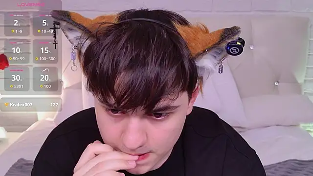 FetishFox webcam
