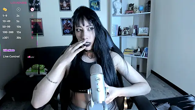 Ravenelle_ webcam