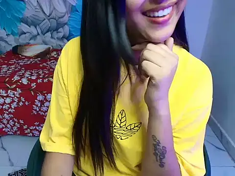 Hot-kavya webcam
