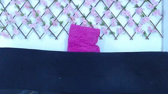 tiffany_gomez9 webcam