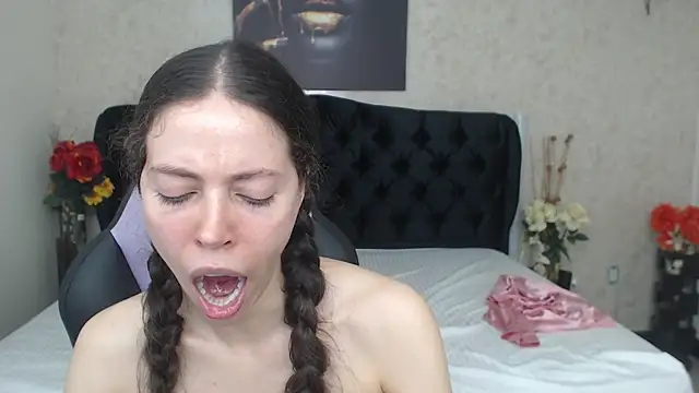 gabymendex live cam on StripChat