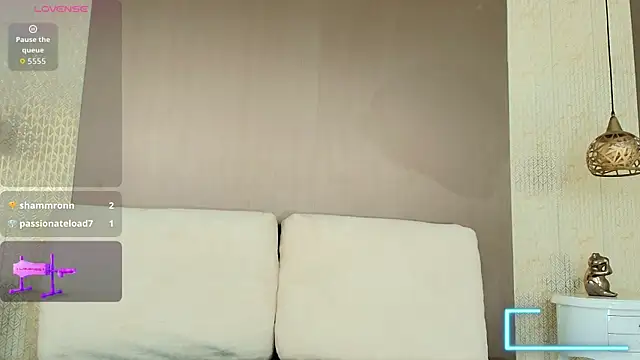Tiifany_Baker webcam