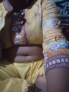 Laralina11 webcam