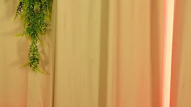 xbigpeach webcam