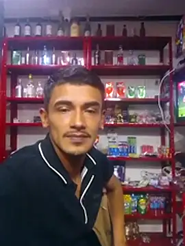D13gomez webcam