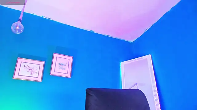 Caleb_Frost webcam