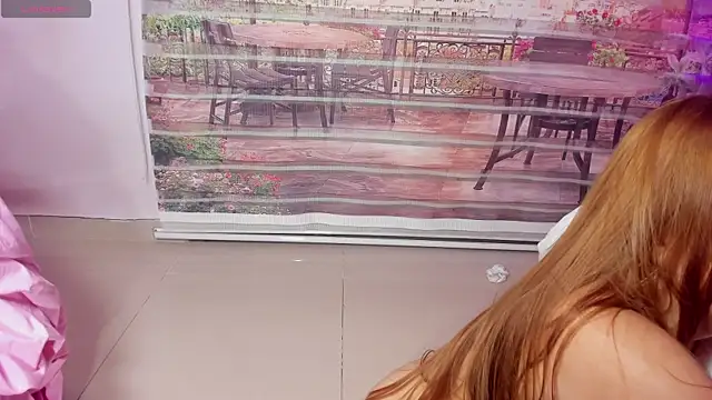 little_doll18_ webcam