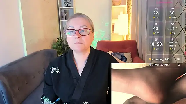 Alexandra_Kind webcam