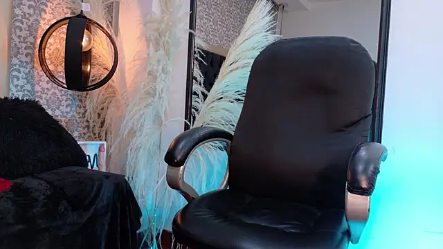 KarolFoxxi__ webcam