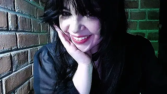 DarkRoseUwU webcam