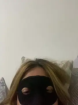 lulupiecitosamor webcam