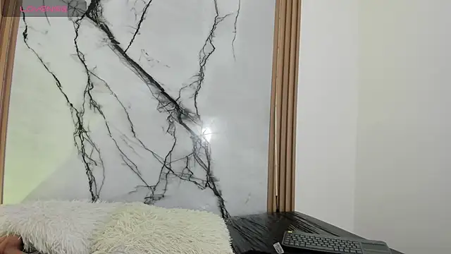 alessya_hh webcam