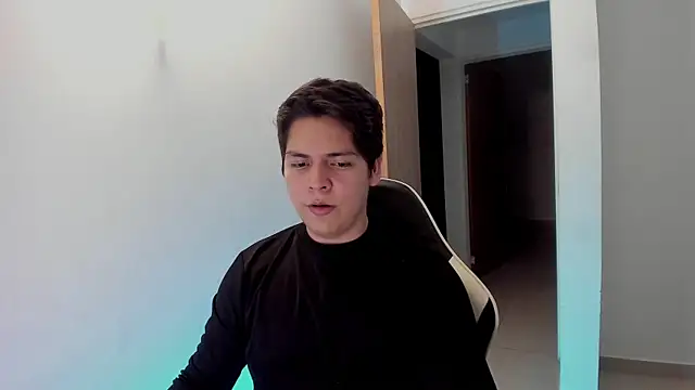 Asta_YunoXXX webcam