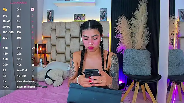 little_sophie18 webcam