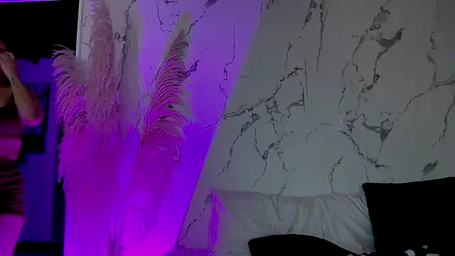 MarcellaGriffin webcam