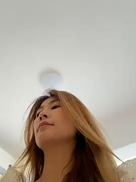 okgirl_23 webcam