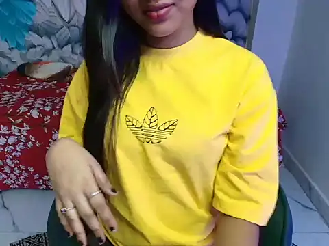Hot-kavya webcam