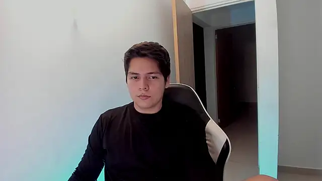 Asta_YunoXXX webcam