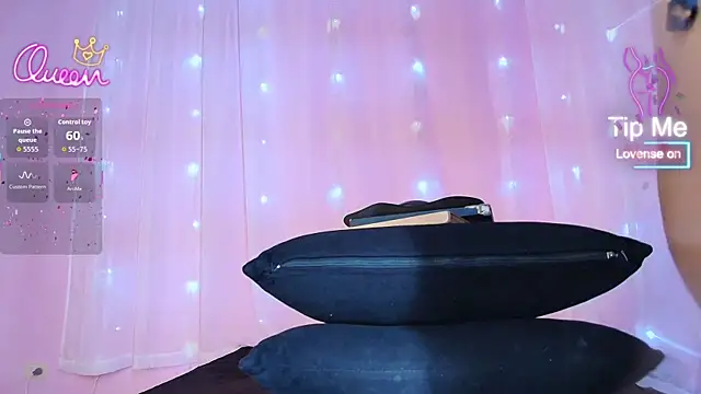 SunnyGilmoree webcam