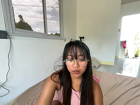 Juliet_official_pro webcam