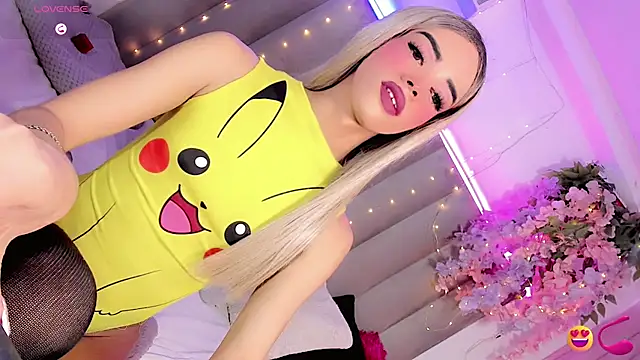 Modella: Nina_Keyli