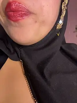 zahra_Jalid webcam