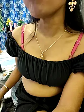 priya_26 webcam