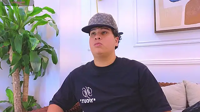 Naim_Bennetsex webcam