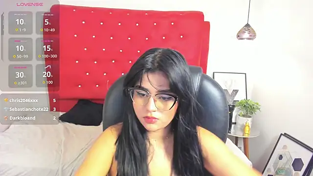 mila_quin webcam
