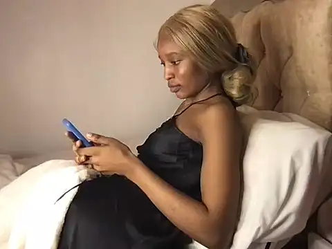 kiki_sexxy webcam
