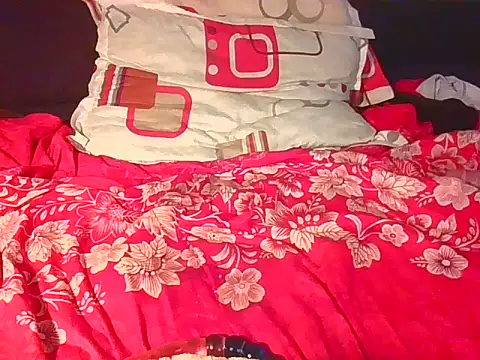 slamthiscub_and_gape webcam