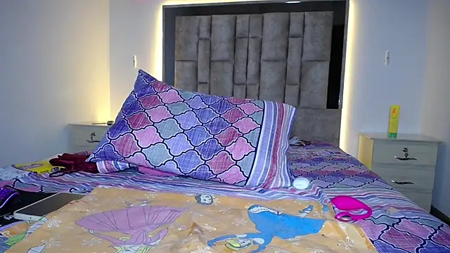 tiffany__pink webcam