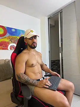 Ezzio_Scolaro