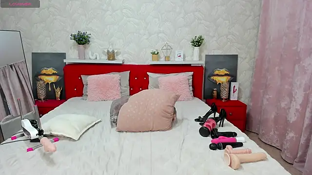 KattyPeachX webcam
