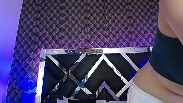 victoriaa_lee_ webcam
