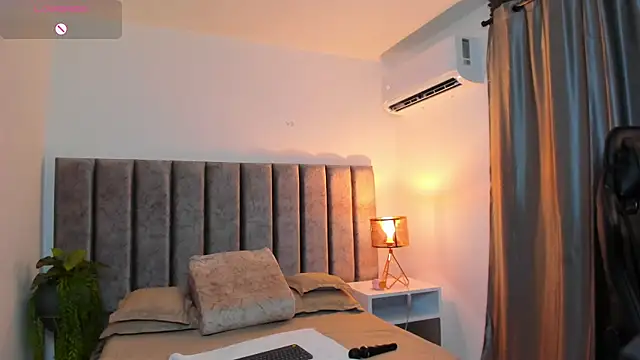 SamanthaSmithx webcam