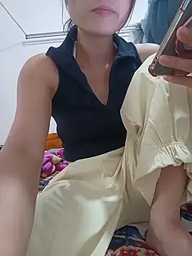 Linda-yiyi webcam