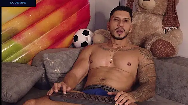 Seth_Vegaa webcam