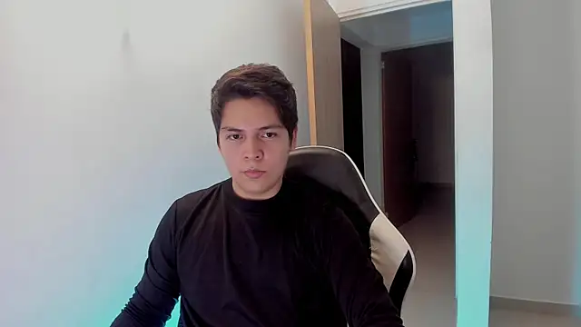 Asta_YunoXXX webcam