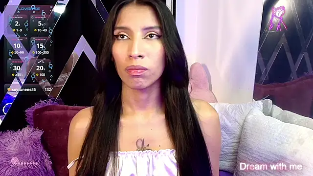 Silver_Rosex webcam