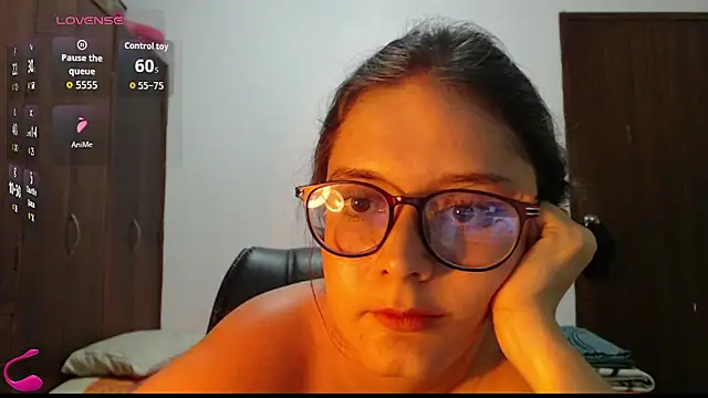 MadieeLorez webcam