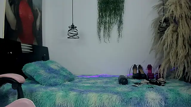 queenramoona-hot webcam