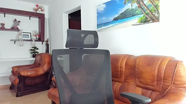 HeavenAva webcam