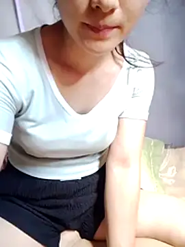 Asami_6868 webcam