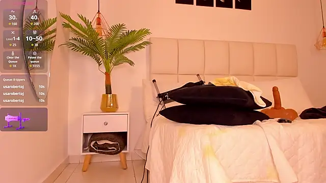 Megan_Brunette2 webcam
