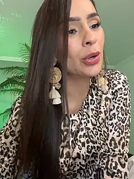 Mau_White webcam